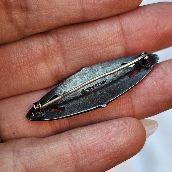 Vintage Floral Sterling Enamel Brooch - Picture 5 of 5